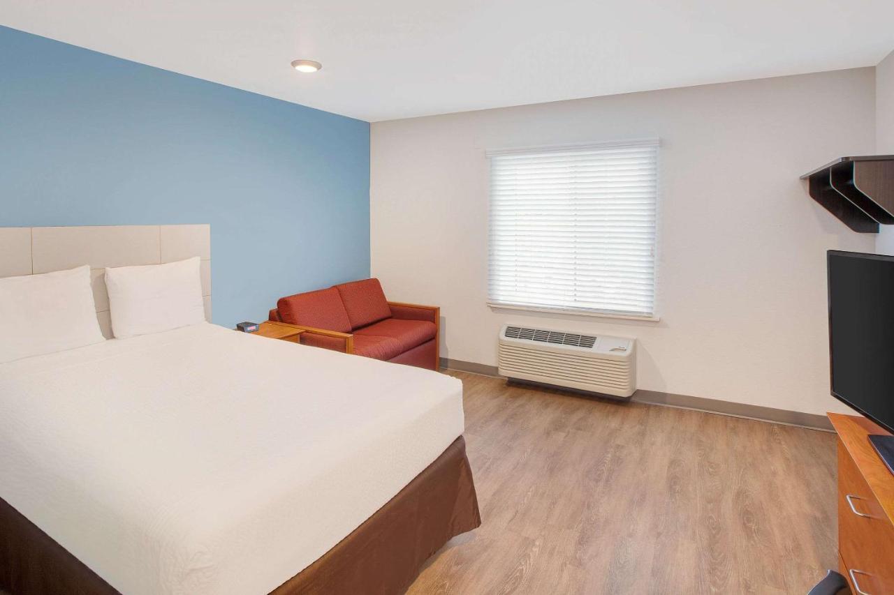 Woodspring Suites Браунсвилл Экстерьер фото